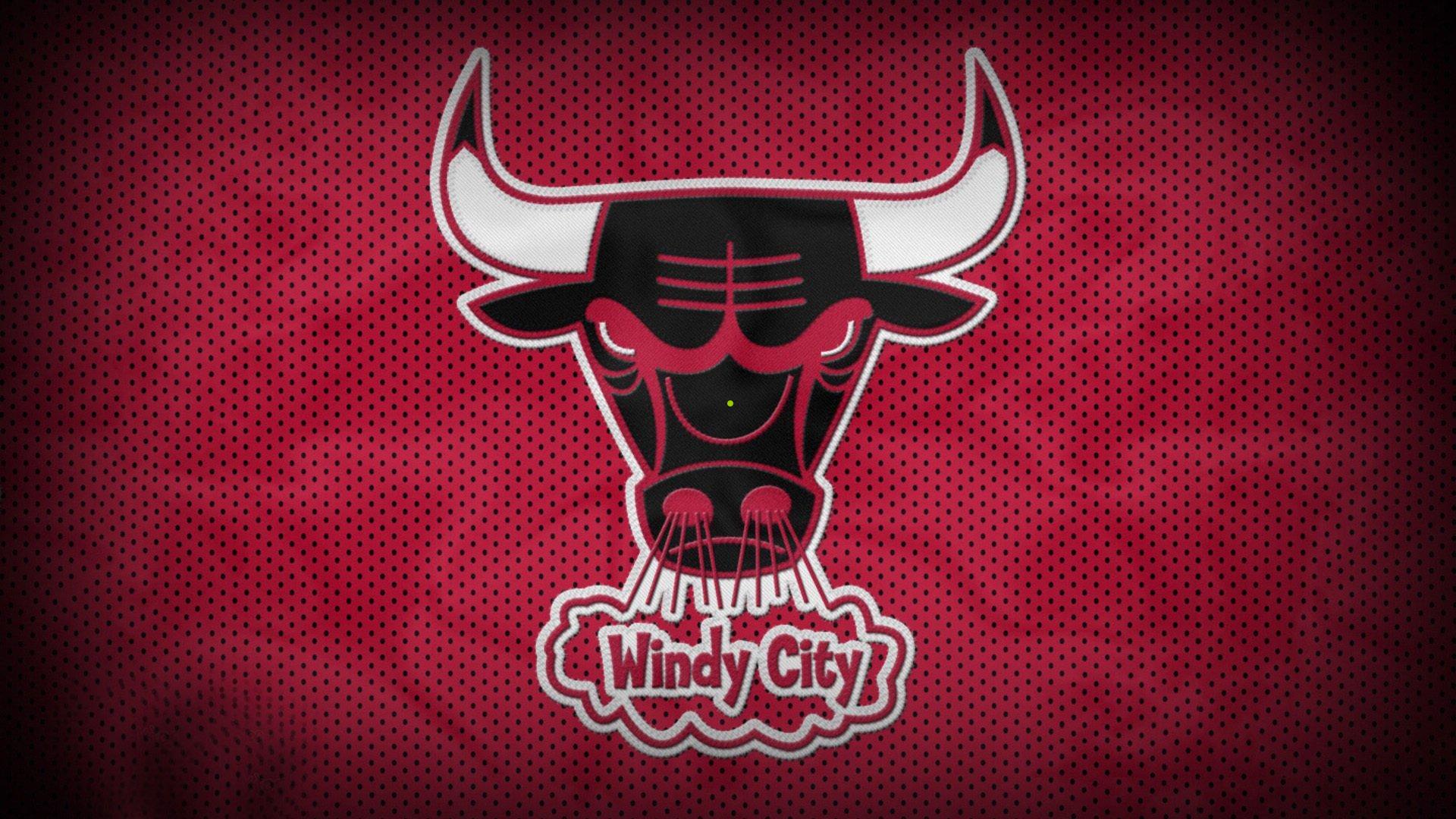 母校绿茵场，青春记忆在足球赛中重启