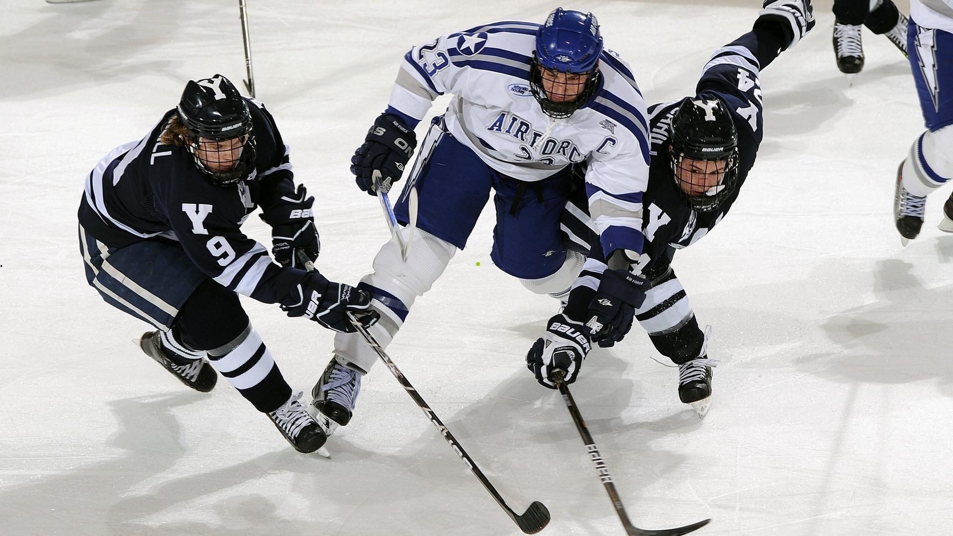 中超联赛精彩回顾，海港力克国安破不败金身，大连人与泰达依旧一胜难求