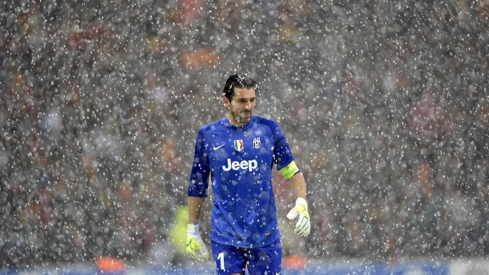 凯尔登17分8篮板引领马刺告捷，卡斯尔赞誉其为队伍核心精神象征